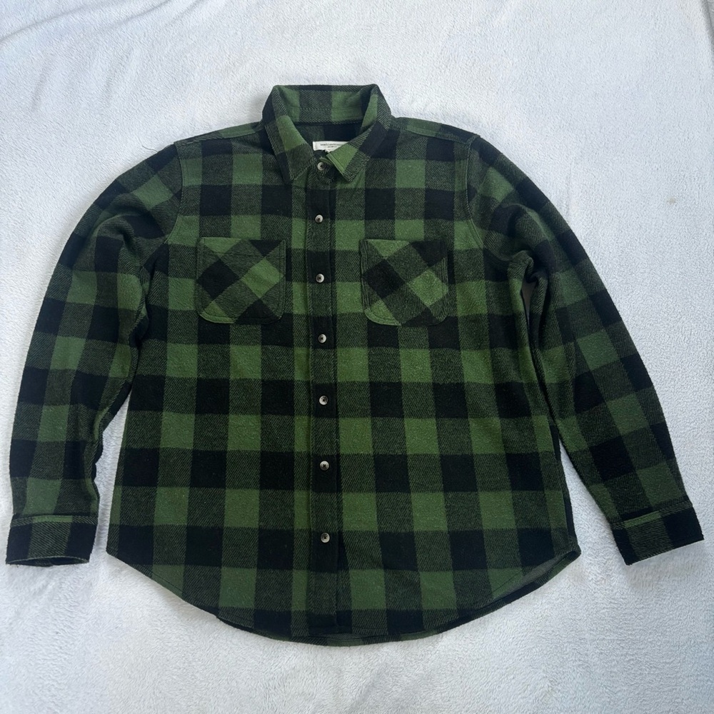 beachlunchlounge Large Women’s Soft Green and Black Flannel Casual Shirt. - Picture 3 of 9
